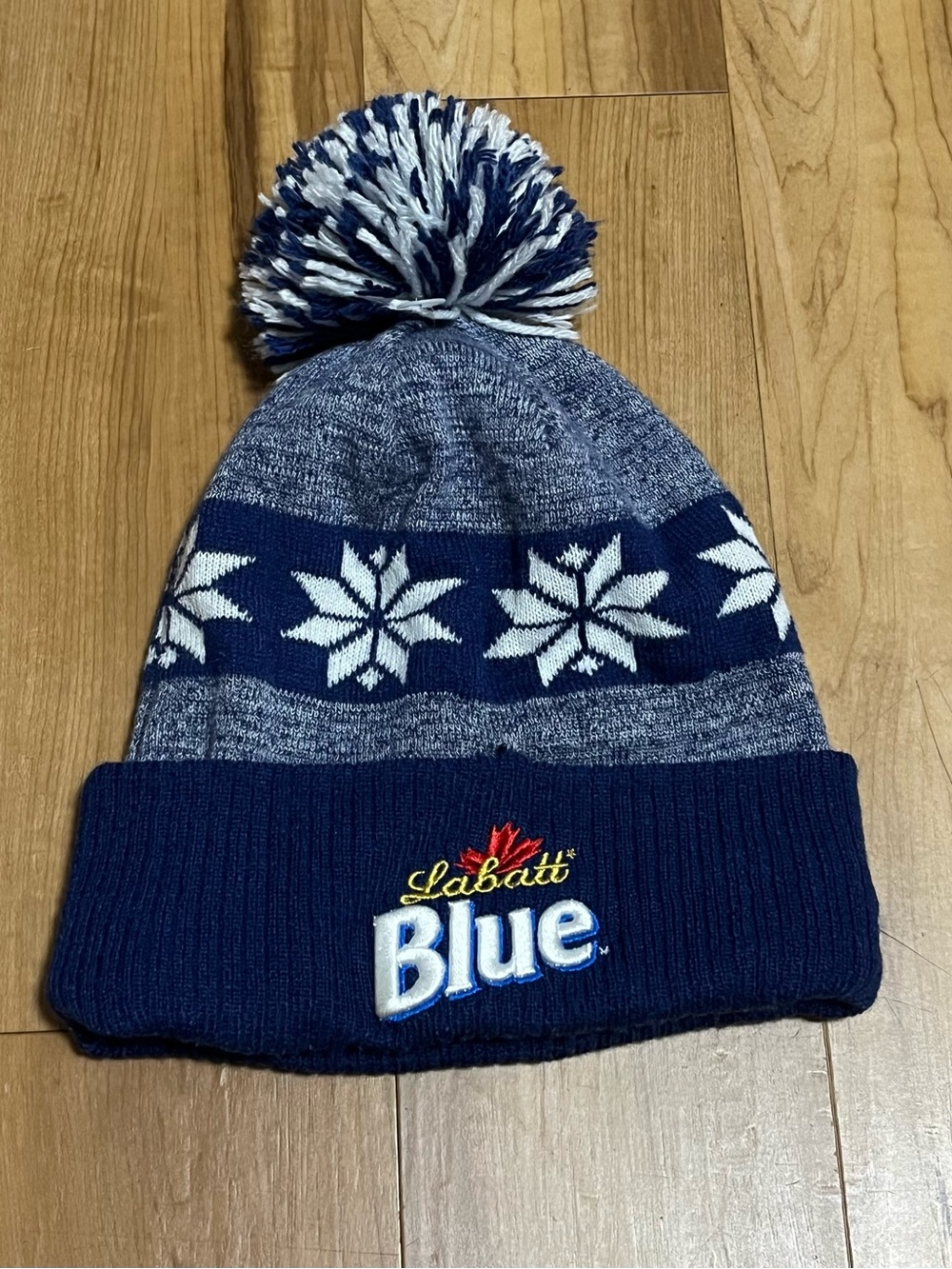 New Era USA Hockey Cuffed Pom Beanie Blue Snowflake Winter Knit Hat OSFM